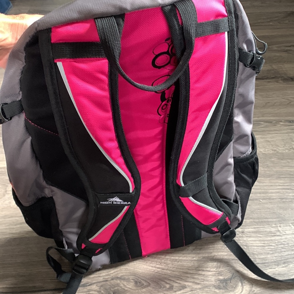 Pink back pack - Picture 12 of 12